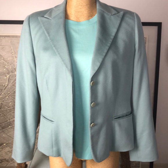 Giorgio Armani Jackets & Blazers - Giorgo Armani blazer size 46